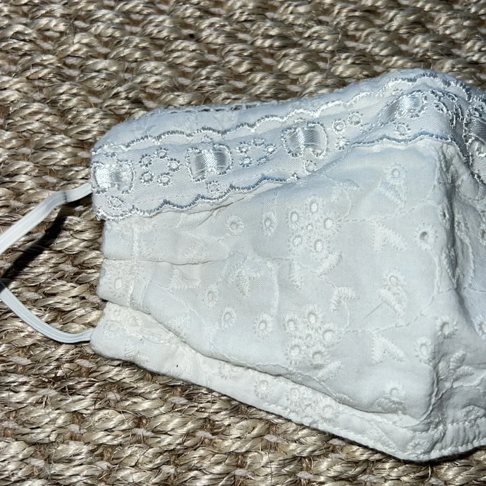 Zara White Eyelet Lace Face Mask for little girls